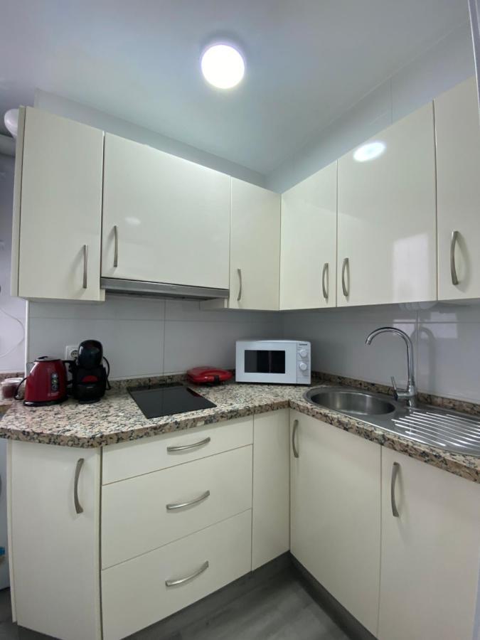 Piso Junto Al Hospital Macarena Apartment Seville Luaran gambar
