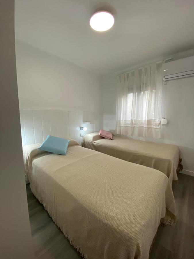 Piso Junto Al Hospital Macarena Apartment Seville Luaran gambar
