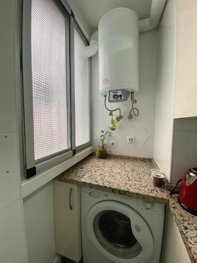 Piso Junto Al Hospital Macarena Apartment Seville Luaran gambar